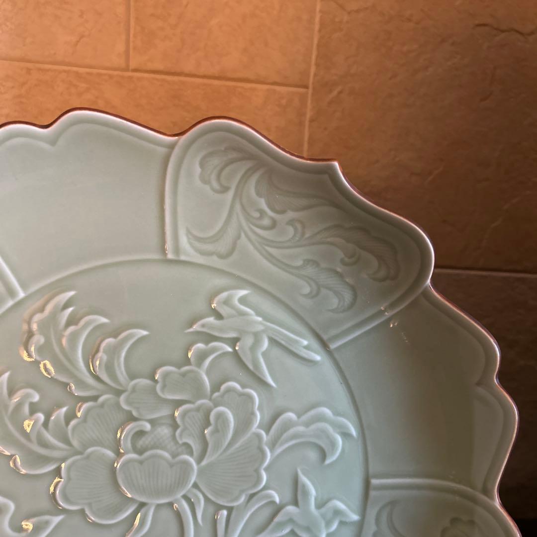 其泉窯 青白磁牡丹彫 盛皿 大皿 花形
