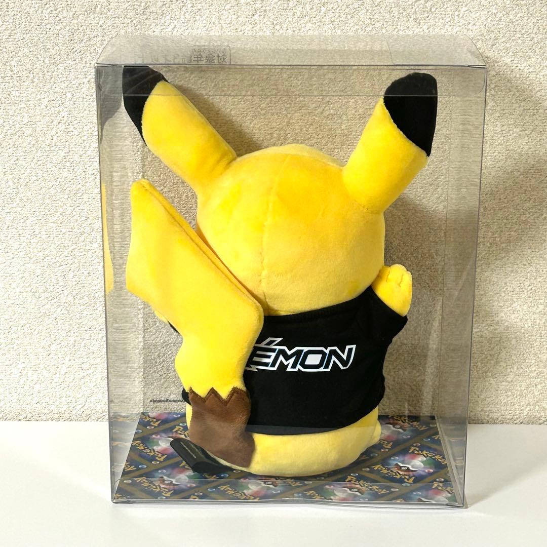 ピカチュウ BEAMS コラボ ぬいぐるみ