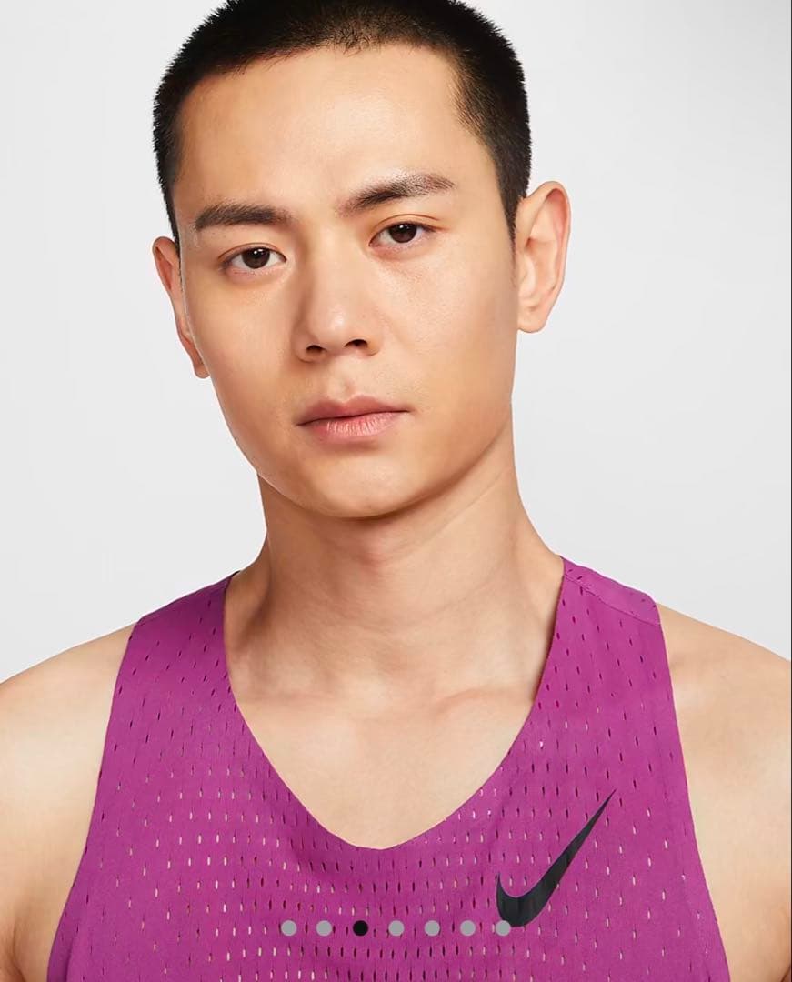 Nike ピンク タンクトップ 未使用　Sサイズ