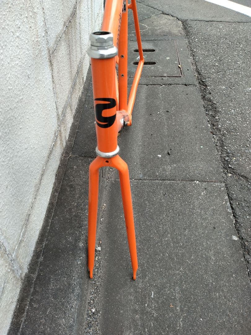 cannondale 650C フレーム　オレンジ