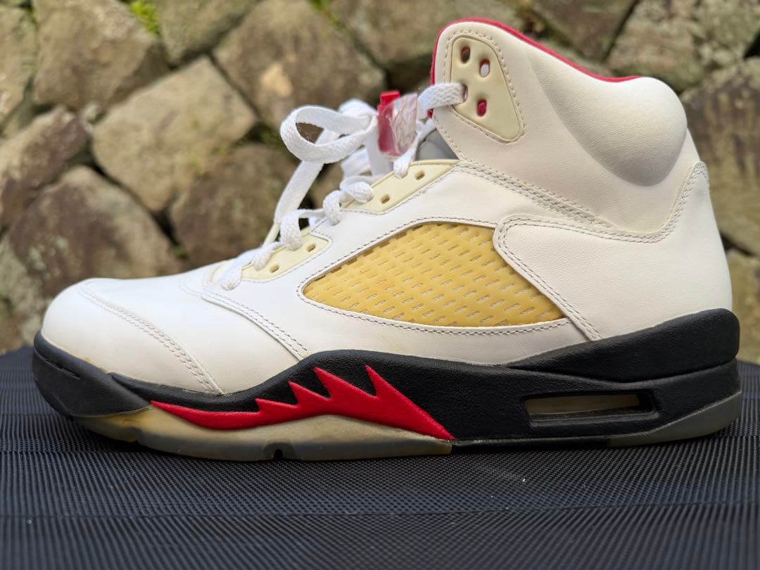 シューズ(男性用) Nike Air Jordan 5 Retro \"Fire Red\"