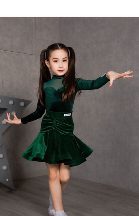 子供子供用社交ダンス衣装　キッズダンスドレス　子供用ダンスウェア　ダンス　ドレス