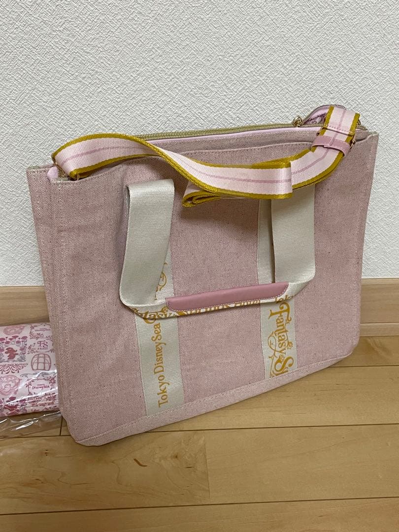 【未使用】ファンタジースプリングス　トートバッグ　ポーチセット