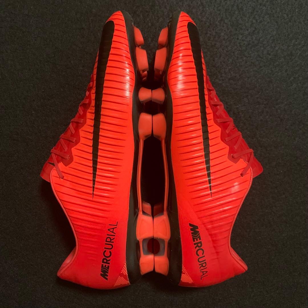 【極美品】NIKE マーキュリアル ヴェイパー 11 HG-V