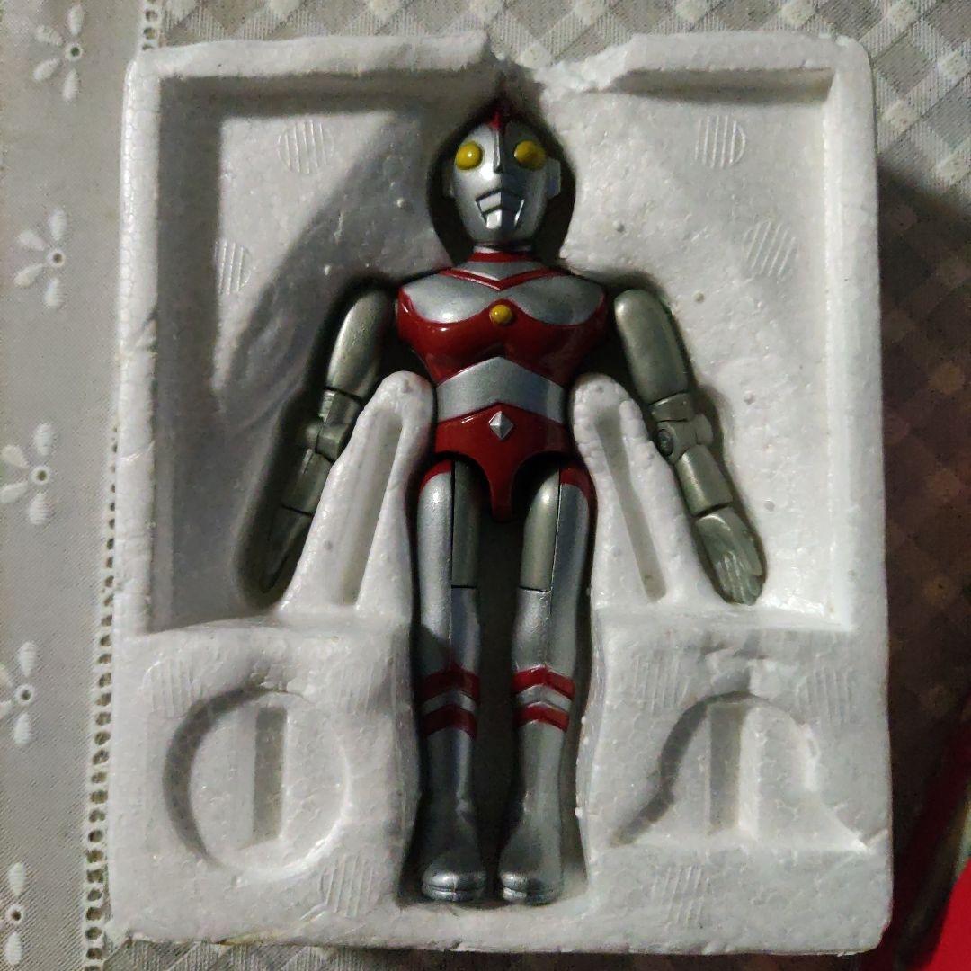 合金　ウルトラマン 80 フィギュア