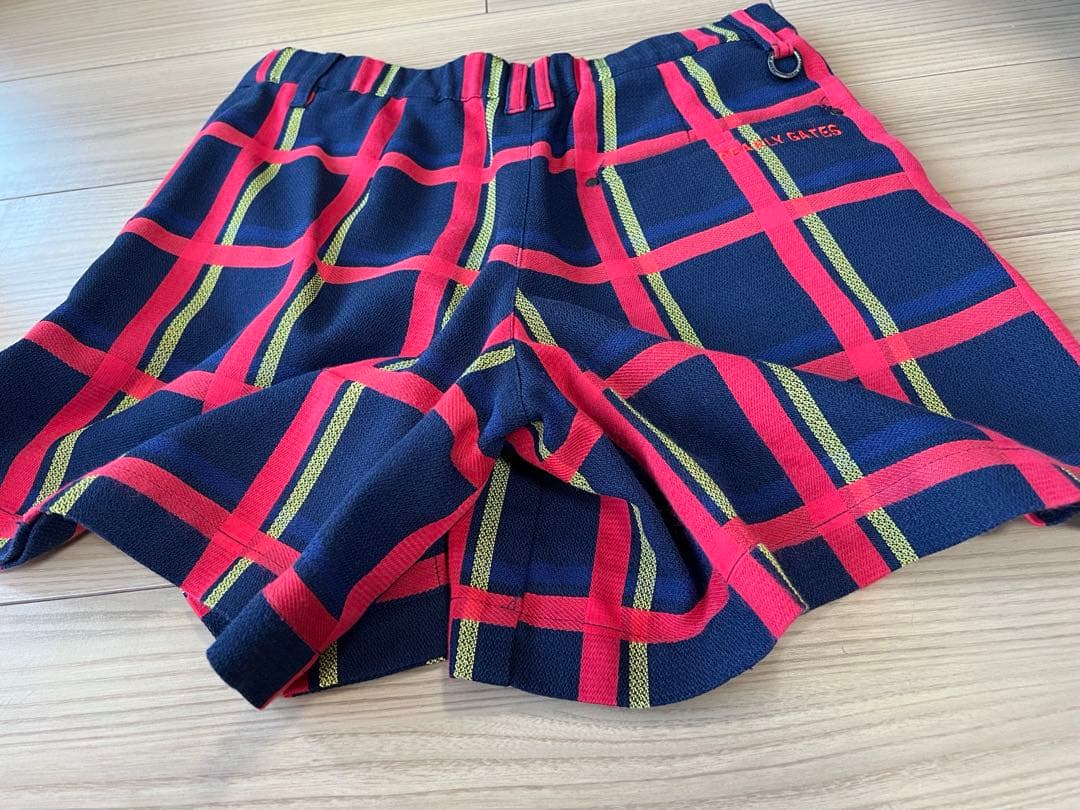 パーリーゲイツ　レディース　ショートパンツ　スカート　赤　チェック　きれいめ　春