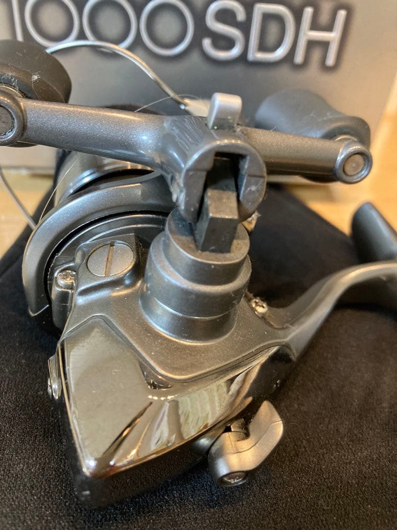 SHIMANO TWIN POWER 1000 SDH スピニングリール