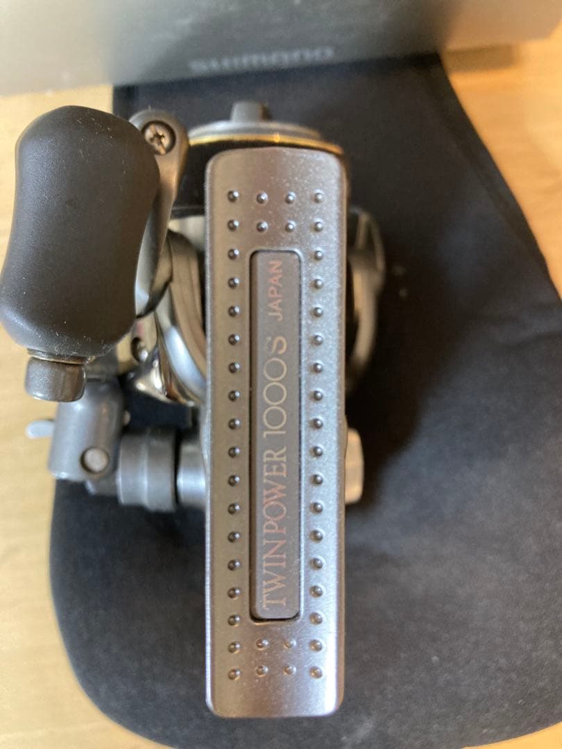 SHIMANO TWIN POWER 1000 SDH スピニングリール
