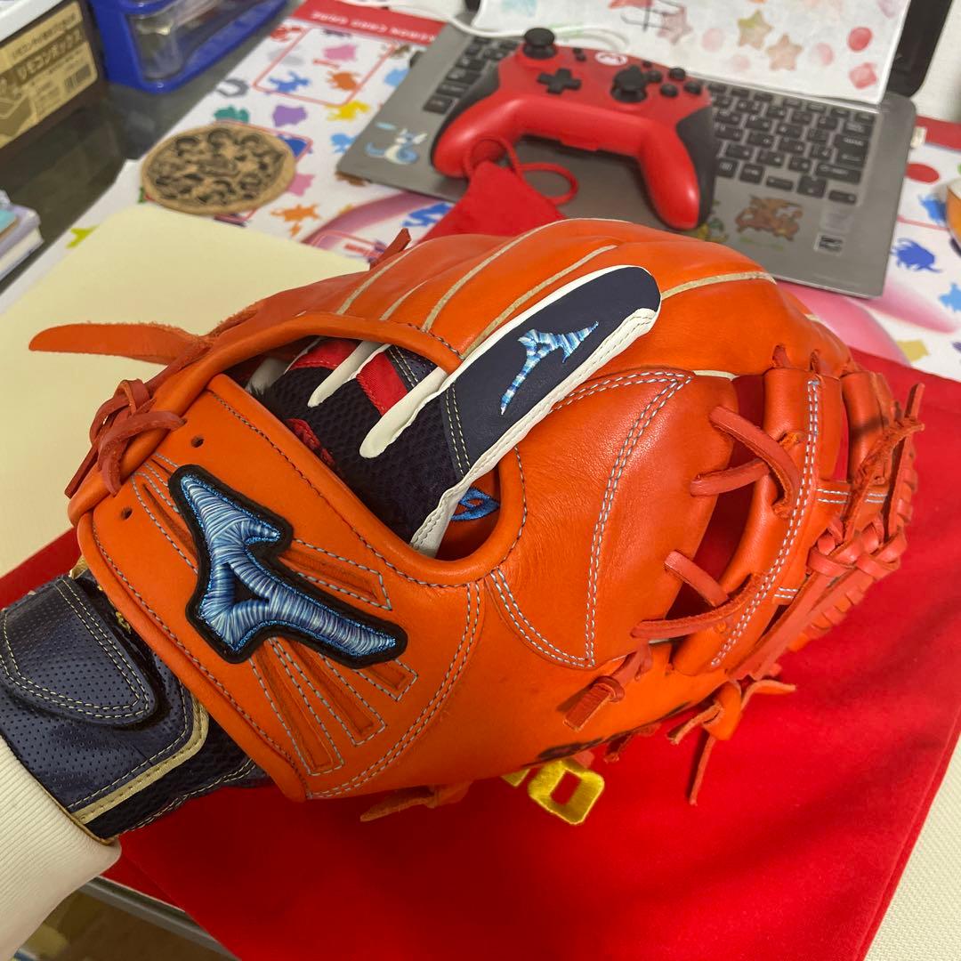 坂本勇人　モデル　限定カラー　軟式野球　グローブ　手袋　グローブ入れ　3点セット