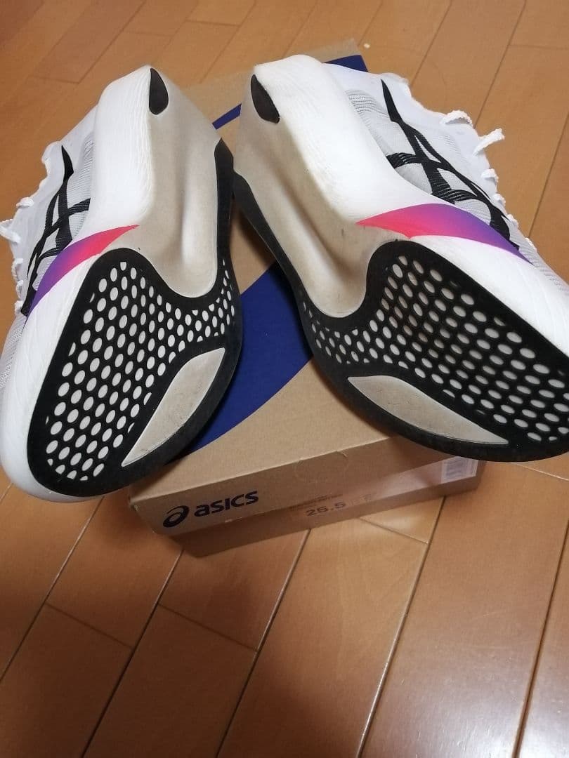 ツ*ー様 メタスピードレイ　25.5cm　美品