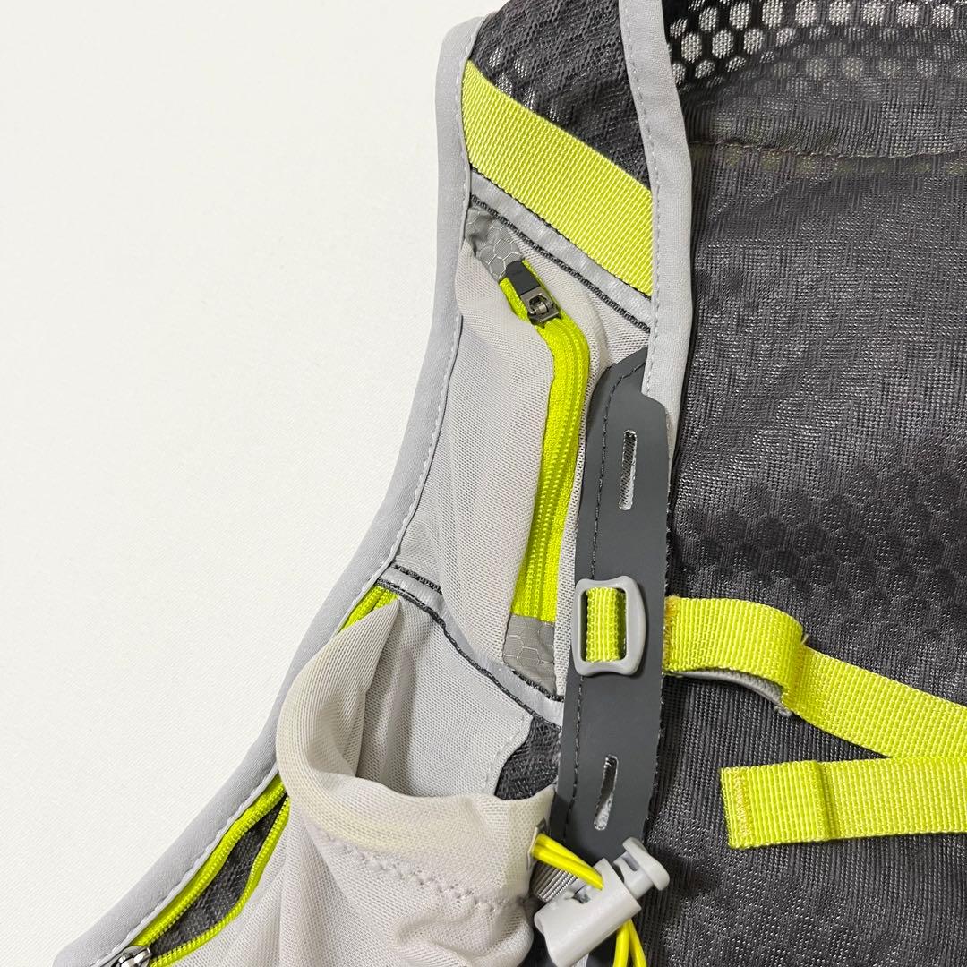 Mountain Hardwear フリューイッド レース ベストパック ザック