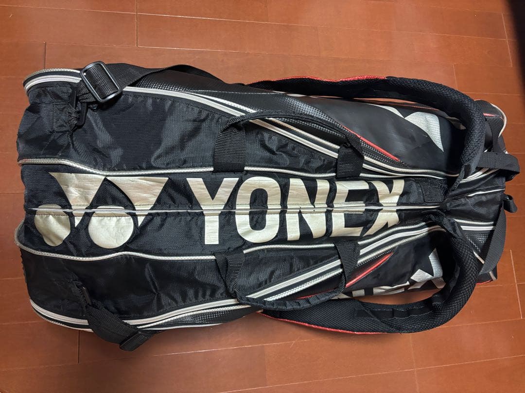 YONEX ラケットバッグ　テニス９本入