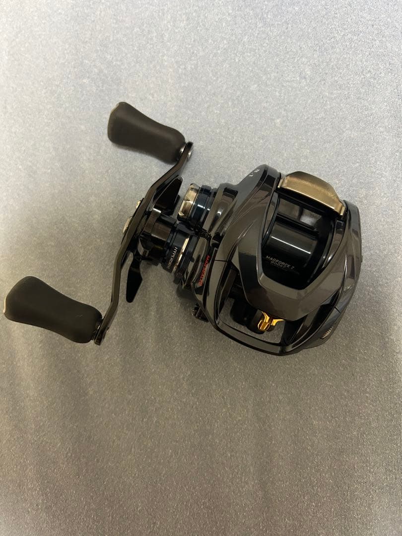 美品　DAIWA STEEZ A TW HLC 8.1R スティーズ