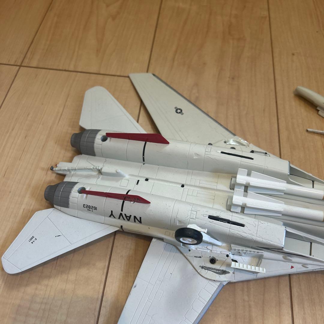 F-14 1/72スケール プラモデル