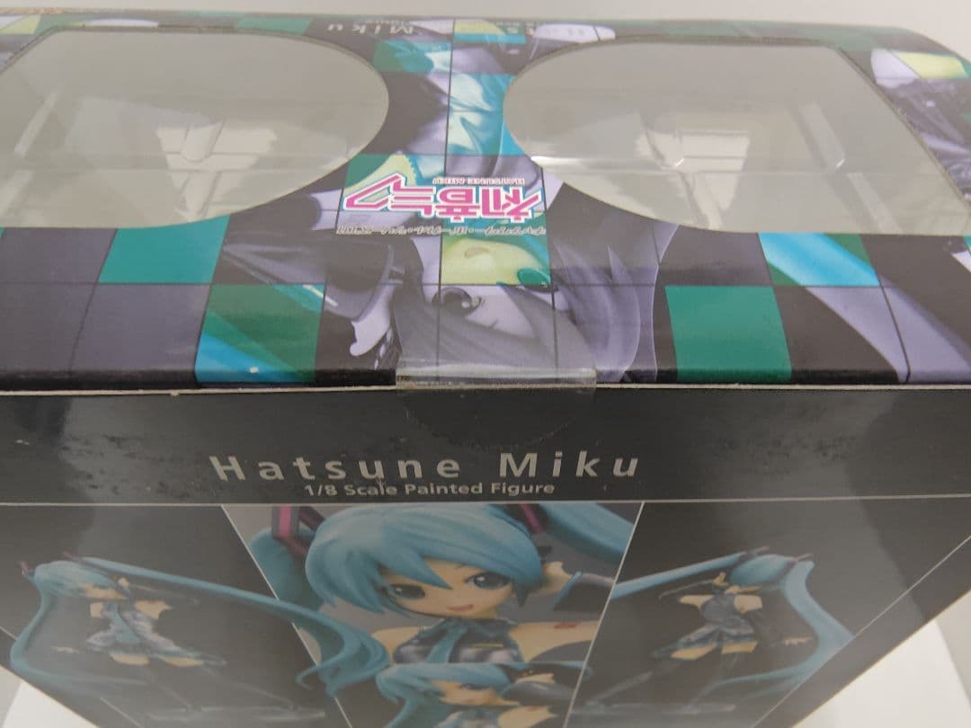 グッドスマイルカンパニー 初音ミク 1/8スケールフィギュア　未開封品