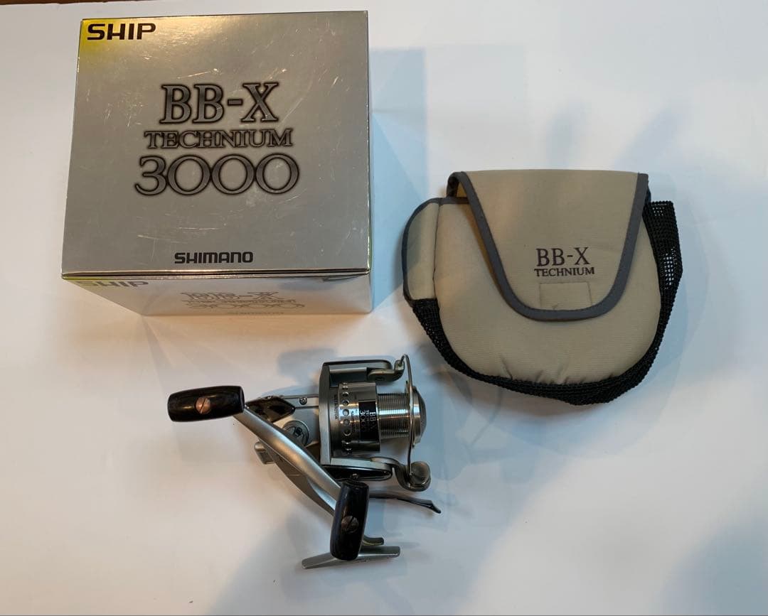 BBX TECHNIUM 3000 スピニングリール　美品