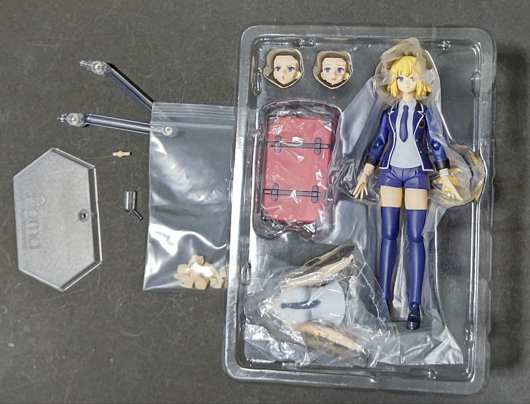 figma ルーラー ジャンヌ 私服
