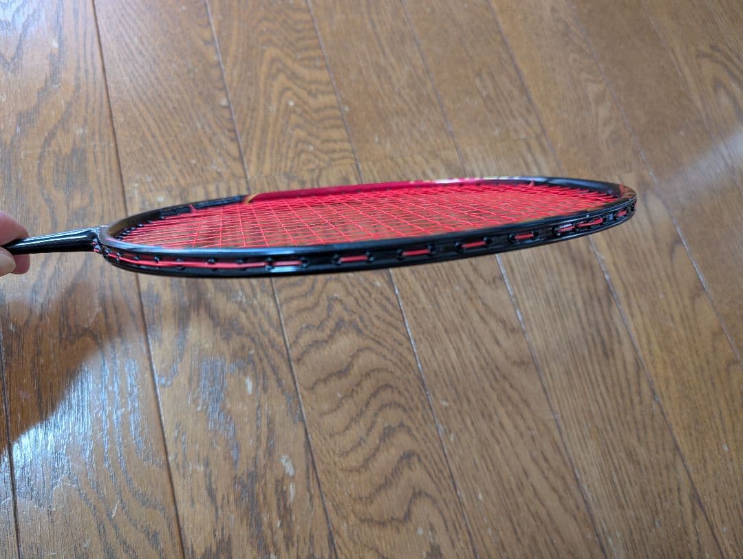 YONEX バドミントンラケット レッド ブラック