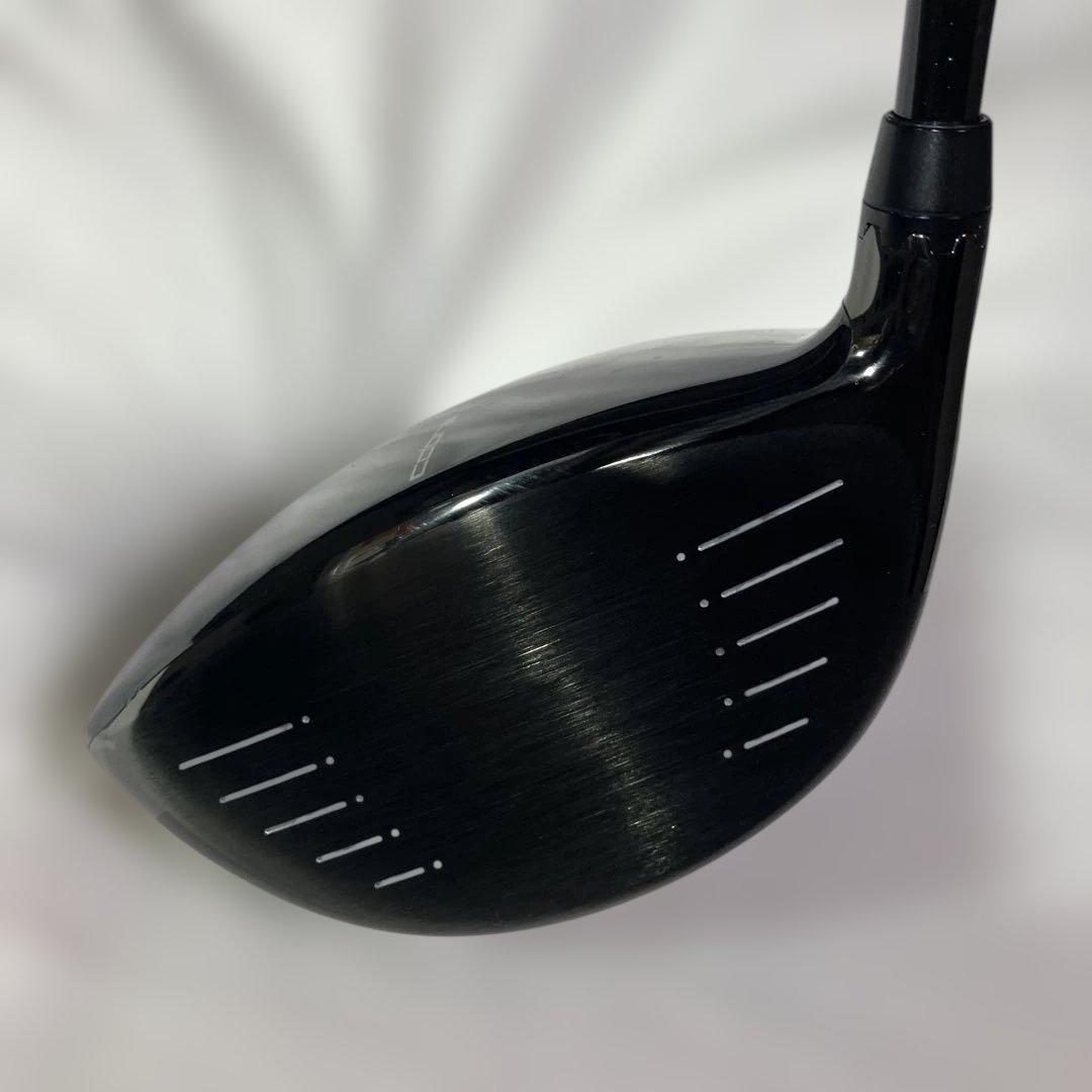 Cobra KING F7 ドライバー ヘッドカバーはありません。