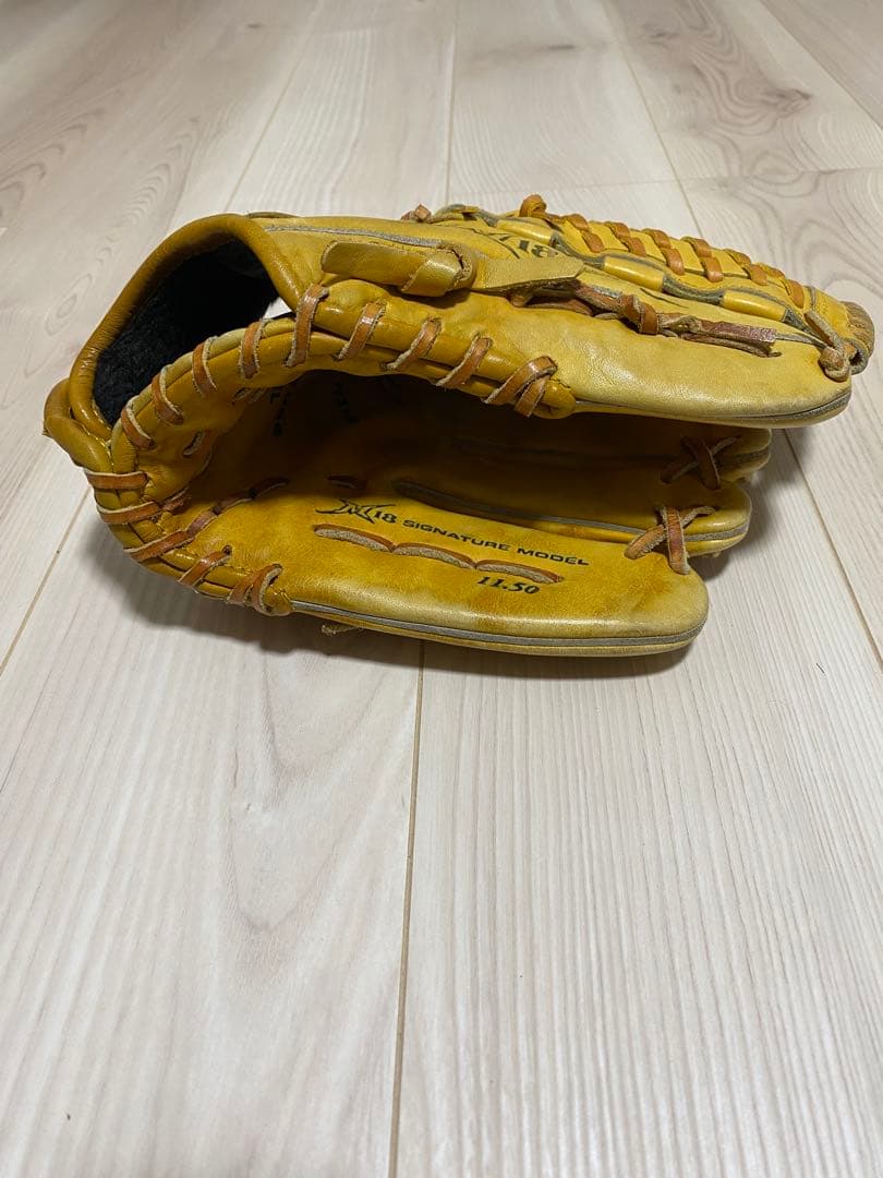 Nike 松坂モデル 軟式グローブ