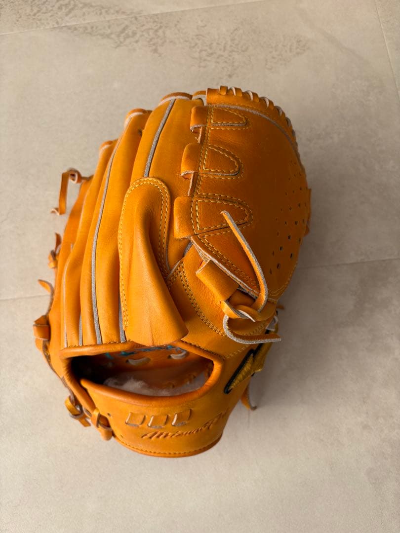 Mizuno Pro 軟式グローブ オレンジ　投手用