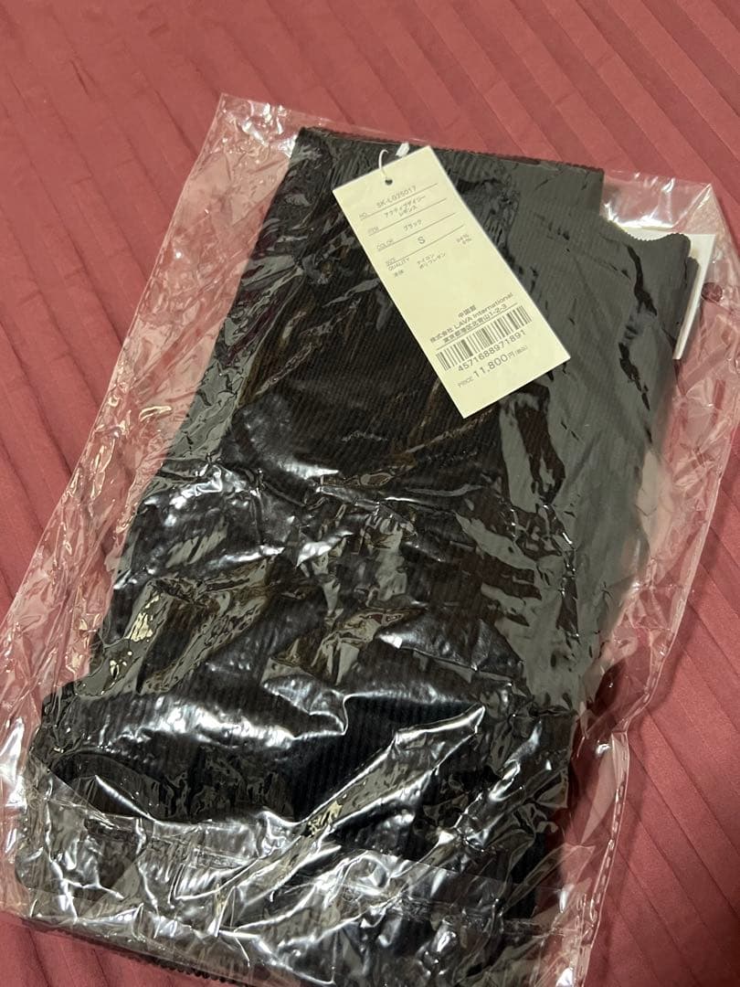 新品　S サイズ　アクティブデイジーレギンス ブラック