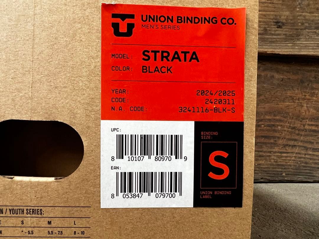 c*n様 新品　UNION STRATA ビンディング ブラック S 24-25