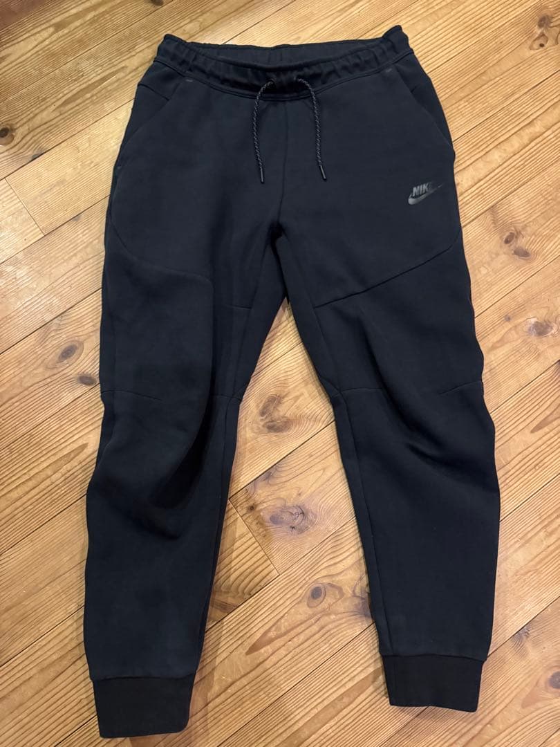 NIKEテックフリースセットアップ
