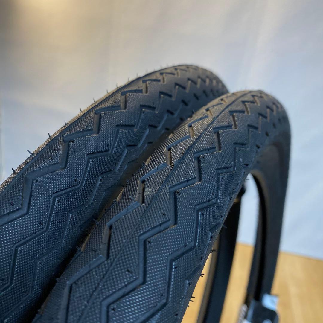 未使用 Subrosa Sawtooth 20x2.35 BMXタイヤ2本