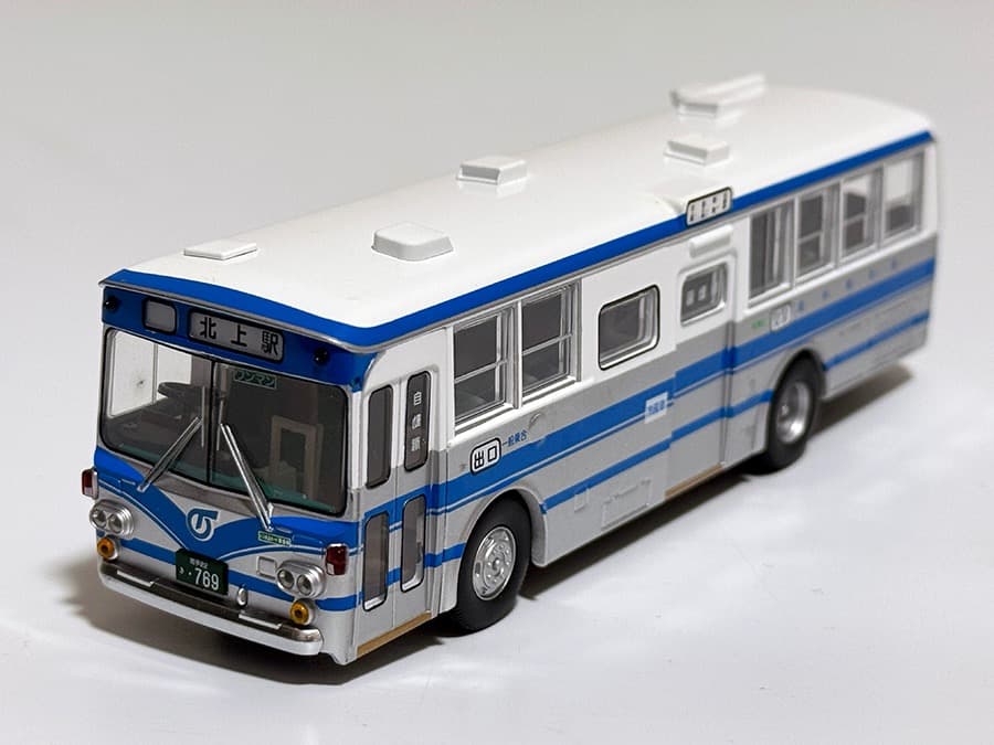 トミカリミテッドヴィンテージ LV-N09b いすゞBU04型バス(岩手県交通)