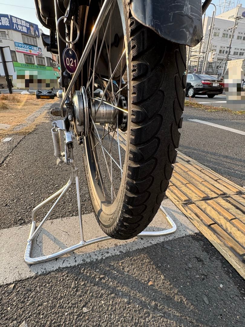 中古20㌅ブリヂストン電動アシスト自転車　12.8Ah 大阪　021番
