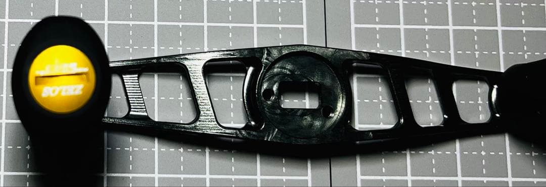 ZPIゼロス マシンカットハンドル　ガンメタ　ゴールド