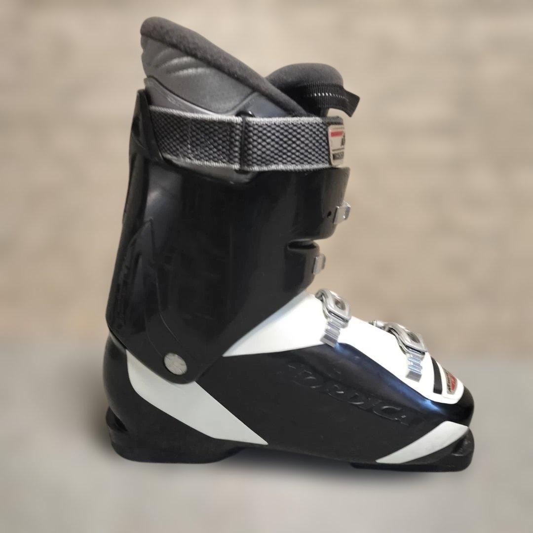 【美品】ノルディカ スキーブーツ クルーズ60 27.0-27.5cm