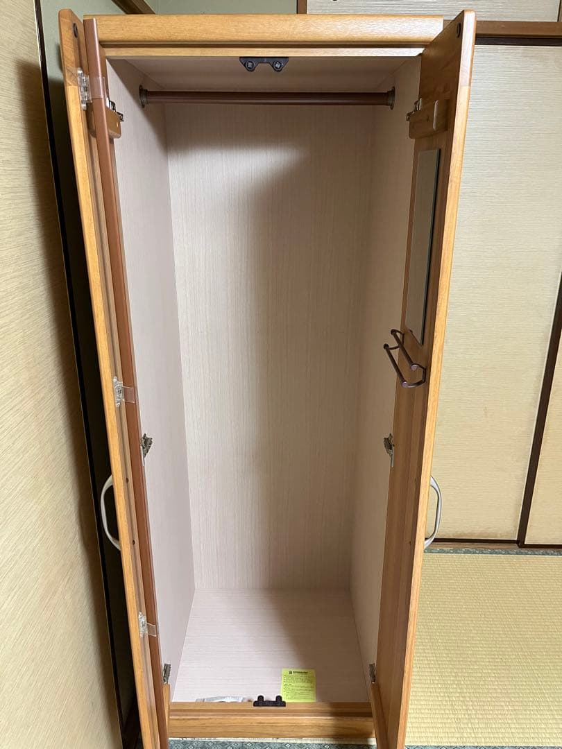 日本製　2枚扉　タンス