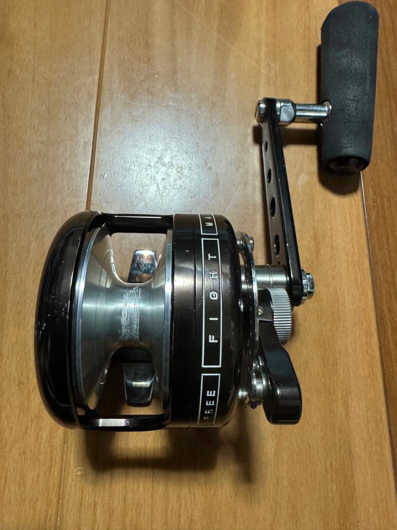 最終値下げ☆Marfix C3-RH リール　マーフィックス　ジギング