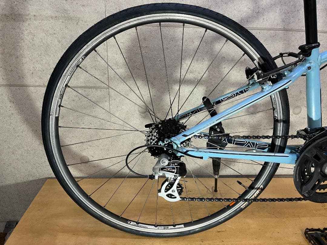 送料無料！　TREK　SEVEN.TWO 72 クロスバイク　トレック　XS