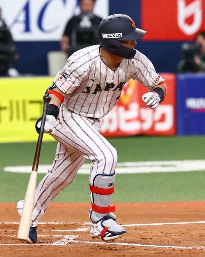 読売ジャイアンツ　巨人　吉川尚輝 #2　バット NPBマーク 支給品　実使用