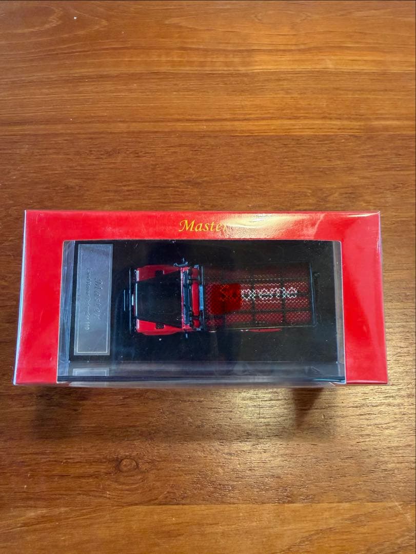 ランドローバーディフェンダー　ミニカー Master製　1/64 レッド