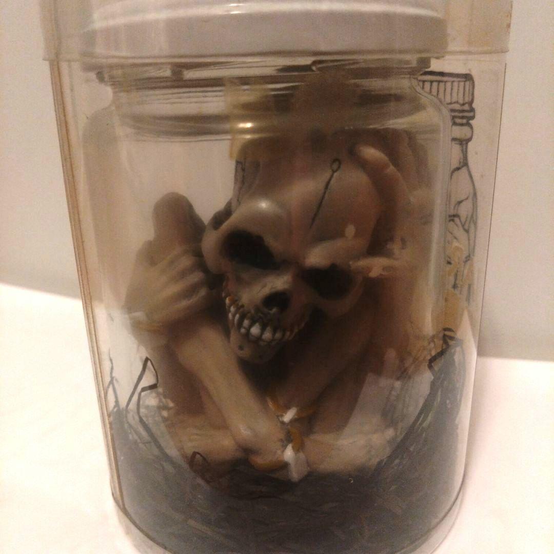 PUSHEAD JAR OF PUS 骸骨フィギュア