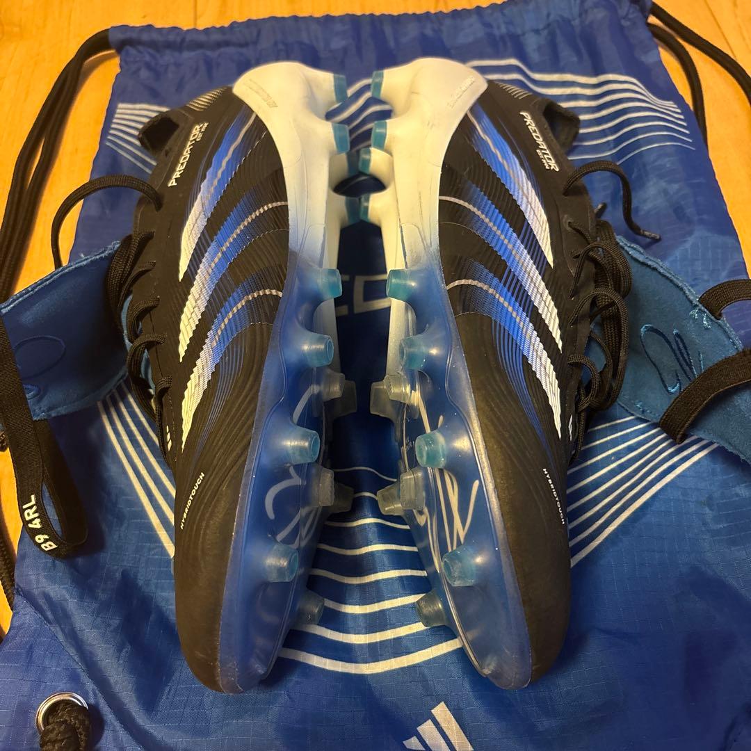adidas Predator サッカーシューズ 黒/青