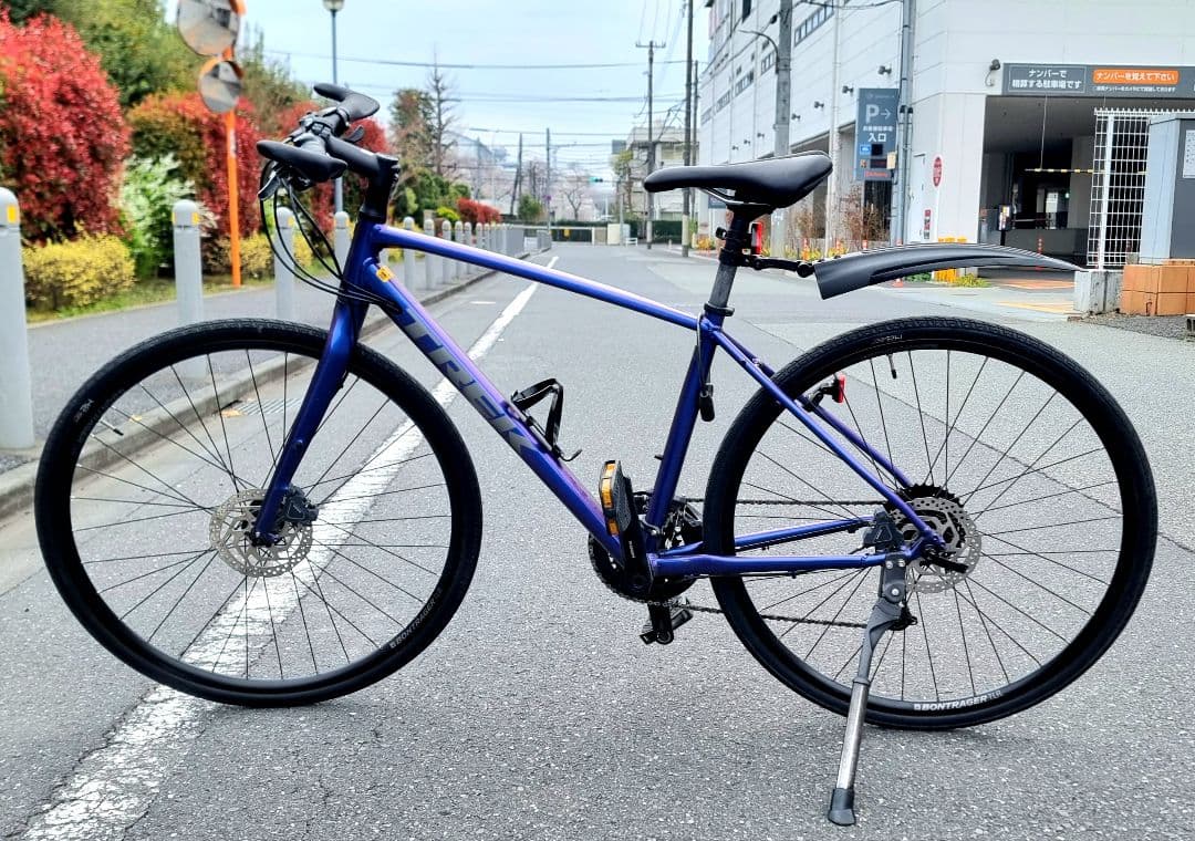 TREK 「トレック」 FX 3 DISC クルスバイク