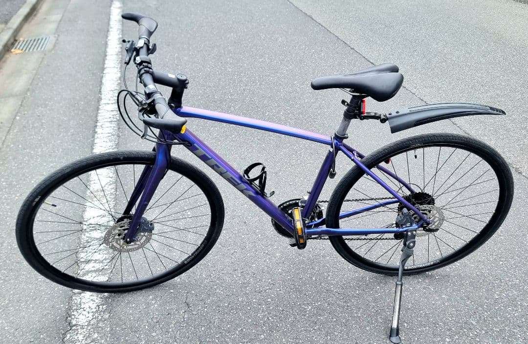 TREK 「トレック」 FX 3 DISC クルスバイク