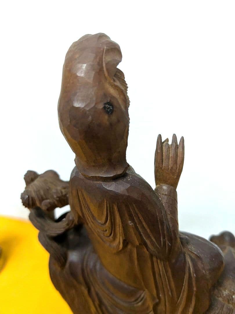 白檀製 観音菩薩像·狛犬展示品