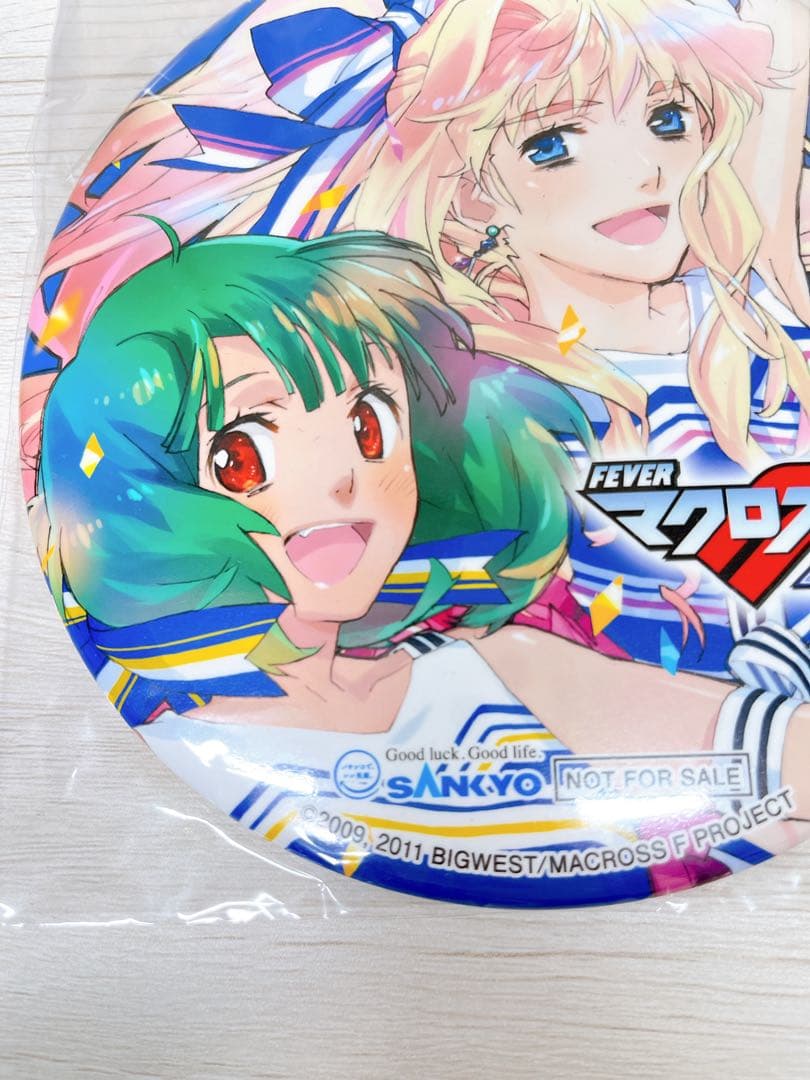 FEVER マクロスF 4 BIG缶バッジ 非売品