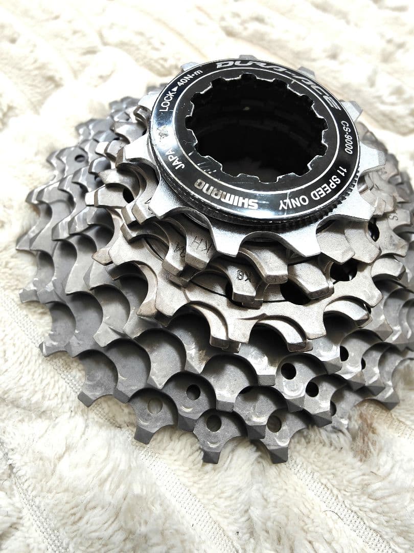 ロードバイクCS-9000 11-25 シマノスプロケット DURAACE美品⑤