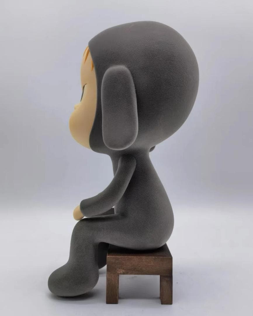 奈良 美智 Sleepless Night (Sitting)