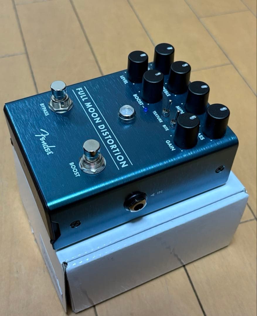 ギター Fender FULL MOON DISTORTION
