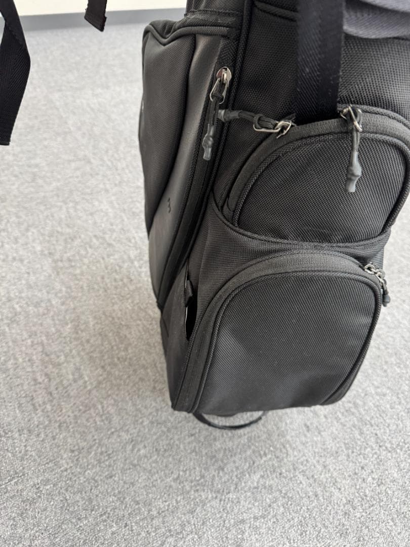 Travis Mathew トラヴィスマシュー スタンドキャディバッグ