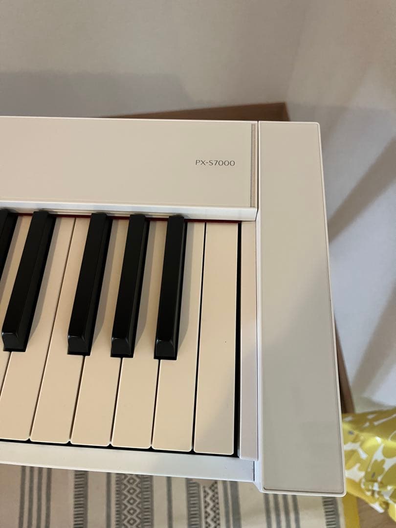 CASIO PX-S7000 23年製 ホワイト電子ピアノ 88鍵