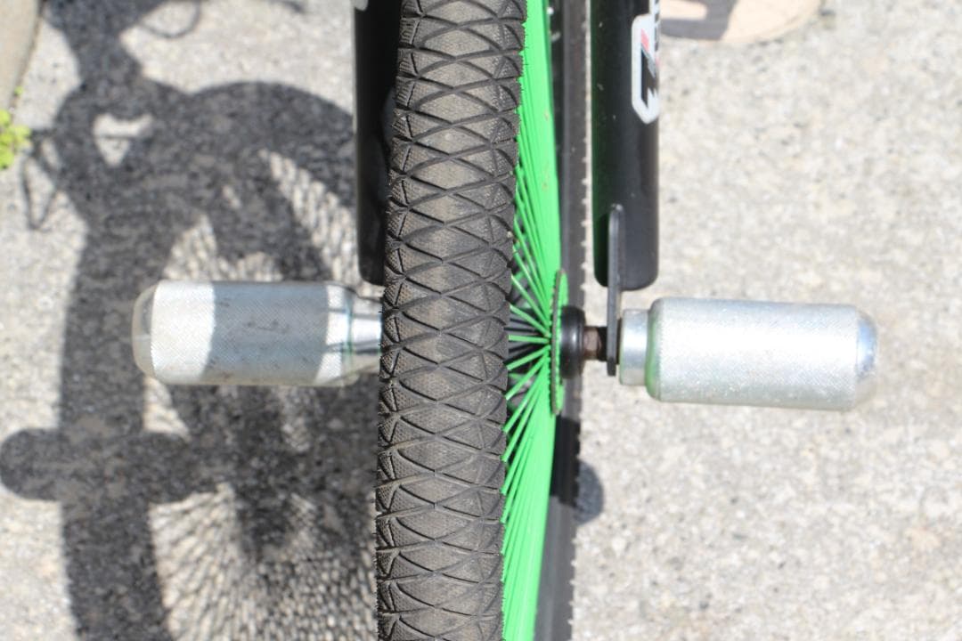 引き取り限定♪フリースタイルBMX♪24インチ♪アメリカンカスタム♪目立ちます♪